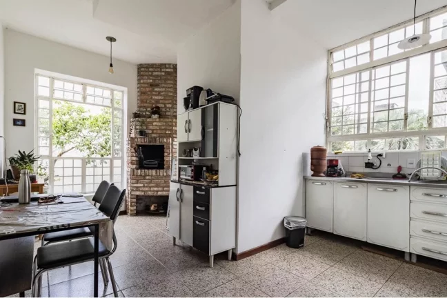 Imagem Apartamento à venda em Porto Alegre, Petrópolis, com 2 quartos, 85,7m2