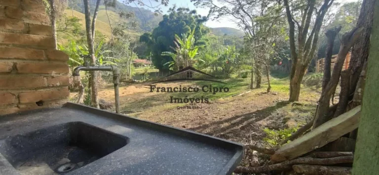 Imagem Sítio à venda no bairro Coloninha - Guaratinguetá/SP
