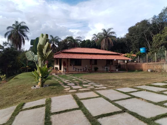 Imagem Casa em condomínio, piscina, área gourmet, pomar, varanda