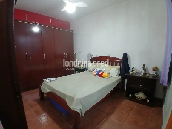 Imagem Ótima Casa no Conjunto Maria Cecília: 3 Dormitórios, 1 Suíte, 8 Placas Solares e 174m² de Construção em Terreno de 200m² – Aproveite essa Oportunidade!