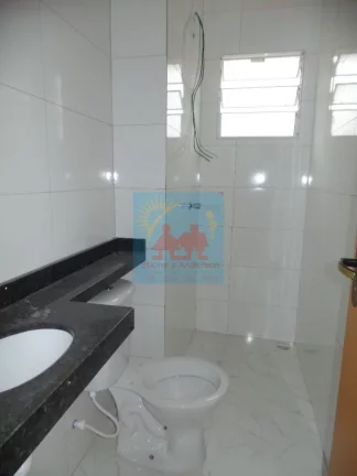 Imagem Casa Superior com Sacada - 2 Quartos, 1 vaga de garagem, 225mil