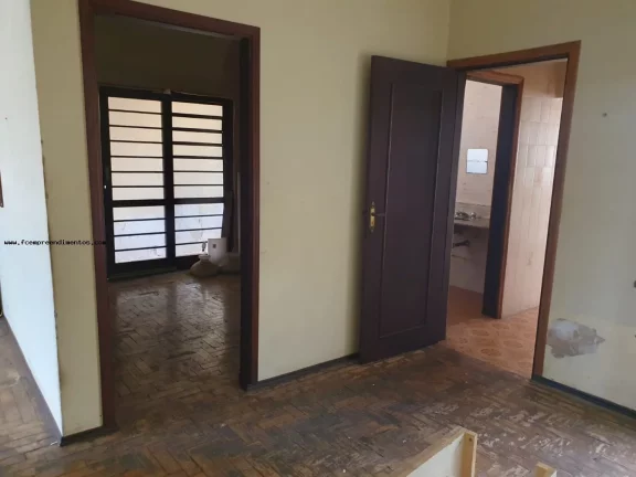 Imagem Casa para Venda em Limeira, Vila Bragotto, 2 dormitórios, 1 banheiro