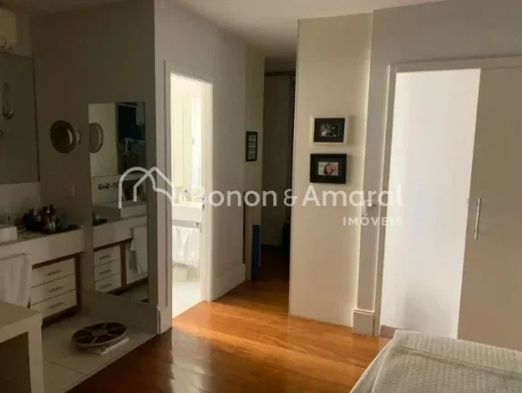 Imagem Cobertura de 150m² à venda no Cambuí, com vista livre e excelente distribuição de espaços. O i...