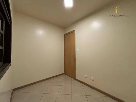 Imagem Casa com 3 quartos para alugar, 113 m² por R$ 3.285/mês - Boqueirão - Curitiba/PR