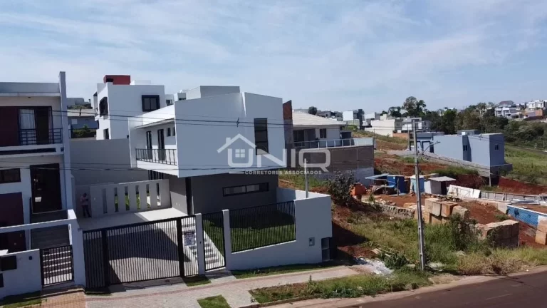 Imagem Sobrado 3 Suítes Fraron