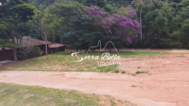 Imagem Terreno Plano em Condomínio em Corrêas, Petrópolis/RJ