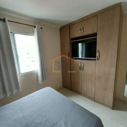 Imagem Apartamento reformado, 3 dormitórios, com armários, sala 2 ambientes, sacada, cozinha americana pl...