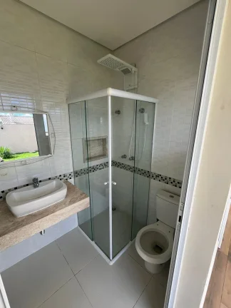 Imagem Casa térrea moderna com 3 suítes no Condomínio Lago da Serra em Araçoiaba da Serra