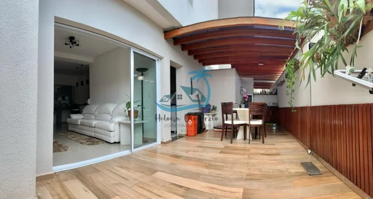 Imagem Apartamento Garden com 2 dormitórios a venda no Centro de Ubatuba