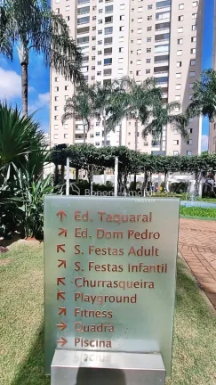 Imagem O imóvel oferece um living espaçoso com dois ambientes integrado à sacada gourmet, que proporcion...