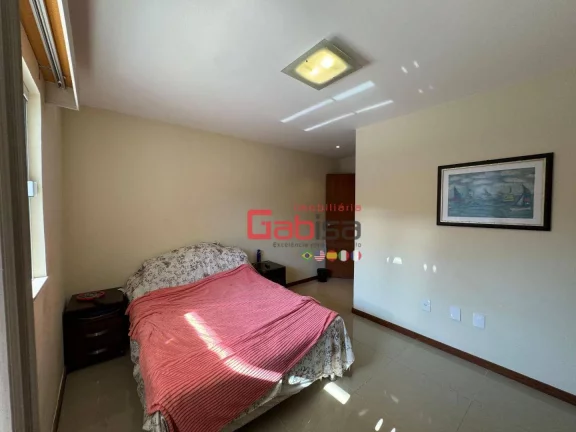 Imagem Casa com 5 dormitórios à venda, 370 m² por R$ 1.600.000,00 - Nova São Pedro - São Pedro da Aldeia/RJ