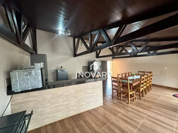 Imagem Casa com 3 dormitórios à venda, 303 m² por R$ 900.000,00 - Setor Central - Itumbiara/GO