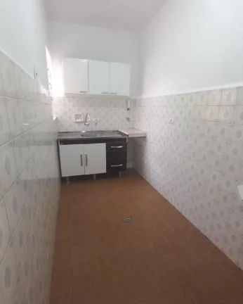 Imagem Casa quarto, sala, cozinha FL11