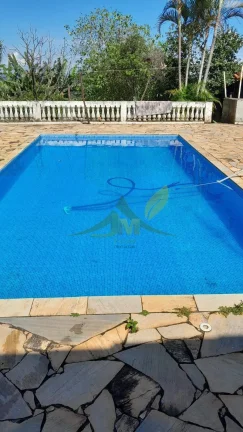 Imagem Chácara à venda localizada no Loteamento Vale Encantado em Atibaia