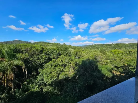 Imagem Apartamento com 2 dormitórios sendo 1 suíte e 1 vaga de garagem em Balneário Camboriú/SC
