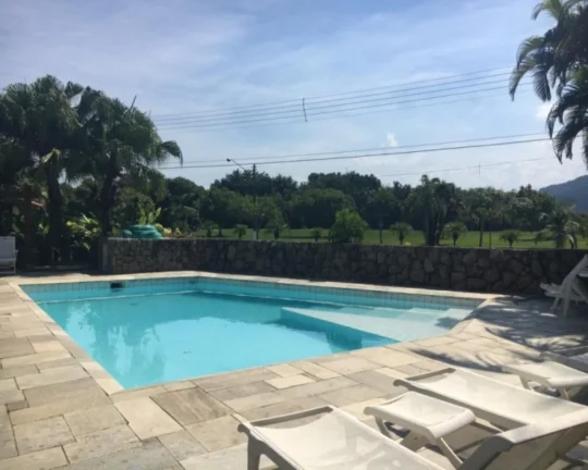 Imagem DELICIOSA CASA FRENTE PRAÇA ACAPULCO, TOTAL PRIVACIDADE