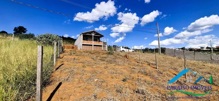 Imagem Seu Sonho Começa Aqui: Lote no Residencial Porto Bello, Paraisópolis!