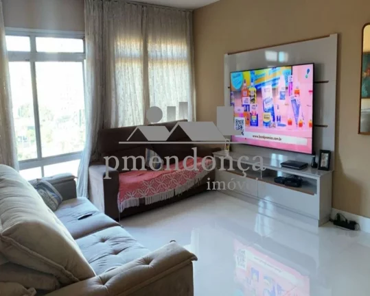 Apartamento reformado com 94 m² em Pinheiros !