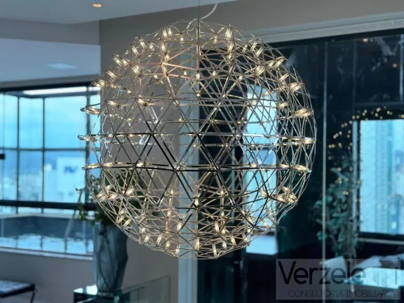 Imagem Cobertura para Venda em Balneário Camboriú / SC no bairro Centro