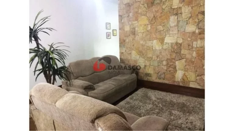 Imagem Sobrado à venda 3 Quartos, 1 Suite, 2 Vagas, 204M², Sítio da Figueira, São Paulo - SP