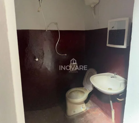 Imagem Casa com 3 dormitórios para alugar, 120 m² por R$ 1.000,00/mês - Social - Itumbiara/GO