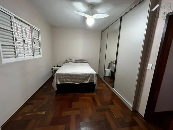Imagem Casa à venda em São José dos Campos, Jardim das Indústrias - 250m²