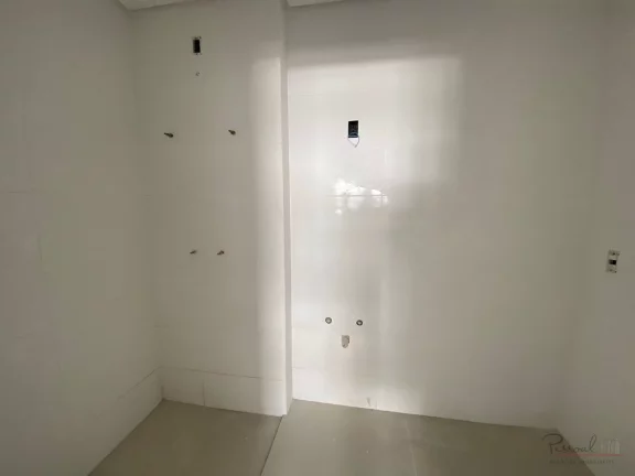 Imagem APTO COM 2 DORMITÓRIOS SENDO 1 SUÍTE *Condomínio: - Salão de festas - Portaria - Espera para ar ...