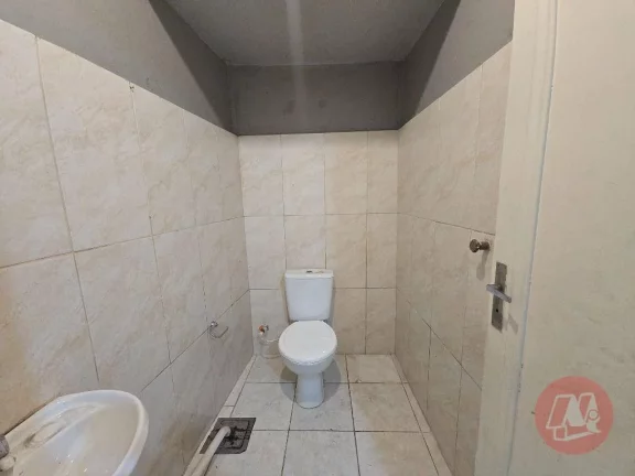 Imagem Loja, 260 m² - venda por R$ 650.000,00 ou aluguel por R$ 5.090,00/mês - Floresta - Porto Alegre/RS