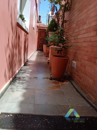 Imagem SOBRADO À VENDA COM 3 DORMITÓRIOS E 2 BANHEIROS, COM PORTEIRA FECHADA EM SÃO JUDAS !
