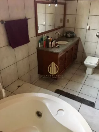 Imagem Casa com 4 dormitórios à venda por R$ 600.000,00 - Jardim Irajá - Ribeirão Preto/SP