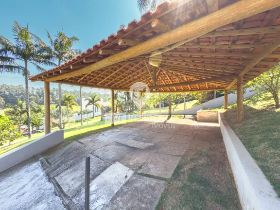 Imagem casa em condomínio com piscina Itatiba