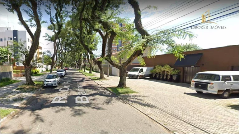 Imagem Terreno à venda, 1118 m² por R$2.600.000 - R. Dr. Pedro Augusto Mena Barreto Monclaro, 130 - Água Verde - Curitiba/PR