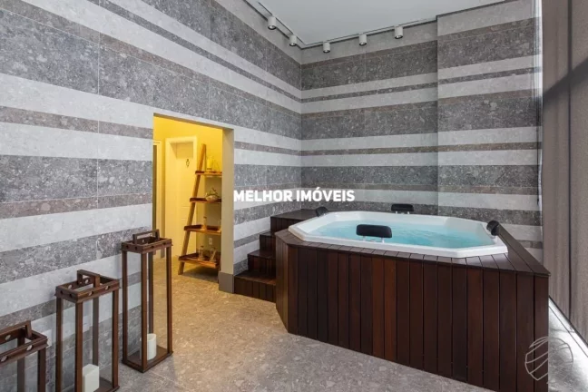 Imagem Apartamento com 02 Suítes sendo 01 Máster + 02 Demi Suítes em Balneário Camboriú