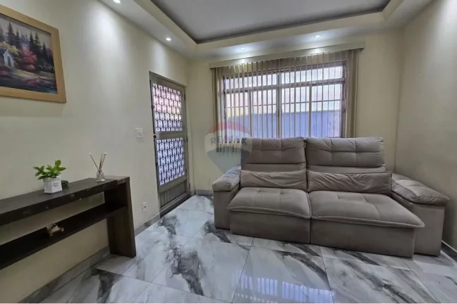 Imagem Casa á venda com 2 quartos com 386m² em Realengo - Rio de Janeiro