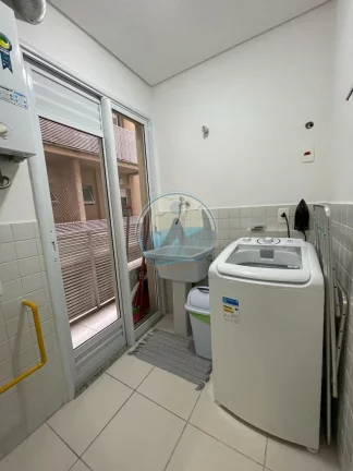 Imagem Apto à venda em Ubatuba-SP, Itaguá: 2 quartos, 1 suíte, 2 salas, 2 banheiros, 2 vagas de garagem, 92m². Venha conferir!