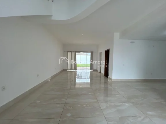 Imagem Sobrado disponível para locação no condomínio resort Reserva Real, em Paulínia. O imóvel conta...