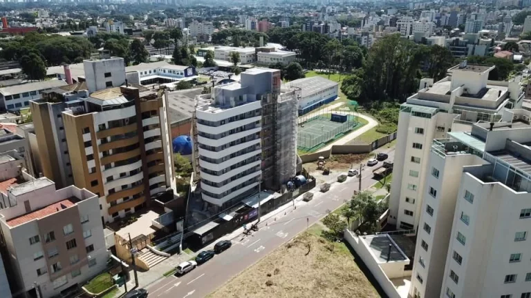 Imagem Apartamento à venda Portão Curitiba PR
