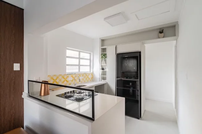 Imagem Apartamento á venda 02 dormitórios 1 suíte com vista para o mar em Santos/Sp
