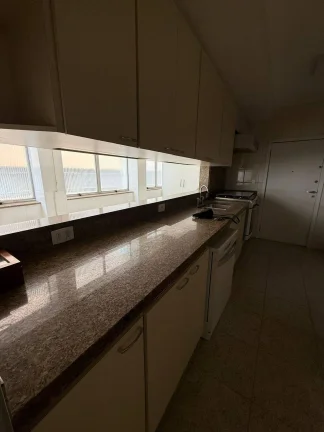 Imagem Apartamento Higienópolis - 160M², 3 Dorms, 1 Suíte, 2 Vagas, Armários.
