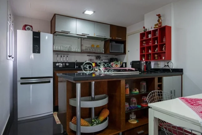 Imagem Reformado com ótima planta na Vl Romana Apartamento amplo, rico em armários, varanda envidraçada,...