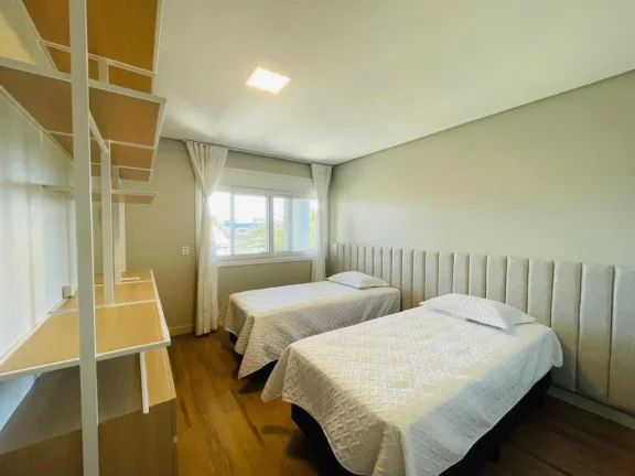 Imagem Casa em Condominio 5 Dormitórios - Bairro xangri-la