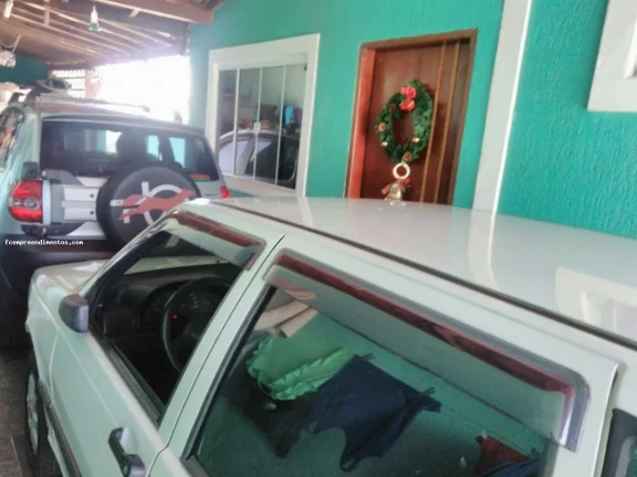 Imagem Casa para Venda em Limeira, Parque Hipolito, 5 dormitórios, 1 suíte, 2 banheiros, 2 vagas