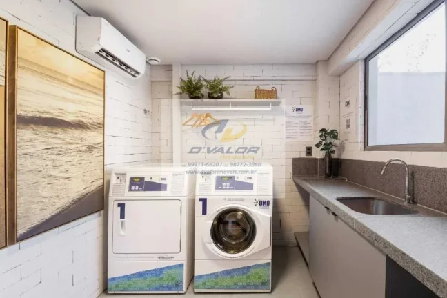 Imagem Vendo Flat, Mobiliado, com 30 m², no Jardim Oceania