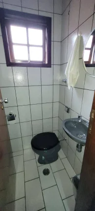 Imagem Sobrado 208 metros 3 Dormitorios sendo 3 Suites 2 Vagas de Garagens