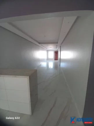 Imagem VENDO CASA NO CONDOMINIO LA VIE