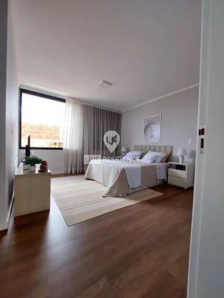 Imagem Linda casa em Condomínio bem localizado !