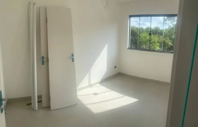 Imagem Sobrado Novo de Esquina no Bairro Cachoeira - Almirante Tamandaré R$590 mil