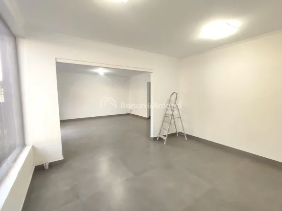 Imagem Casa Comercial para Locação, 6 salas, 4 vagas, saída para a Rod.D.Pedro e Shopping Galleria
Casa ...