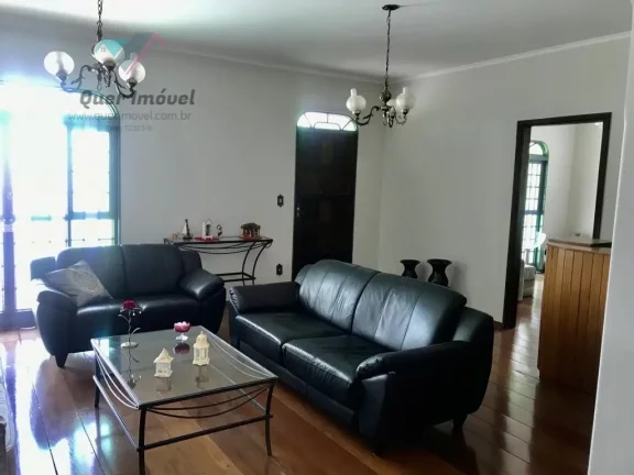 Imagem Oportunidade única: Casa de luxo na Ribeirânia, Ribeirão Preto-SP, Zona Leste! 4 quartos, 4 suítes, 2 salas, 5 banheiros, 4 vagas, 437,50m². Quer Imóvel Negócios Imobiliários.