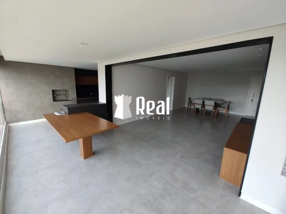 Imagem 4 suítes - Reformado e nunca Habitado